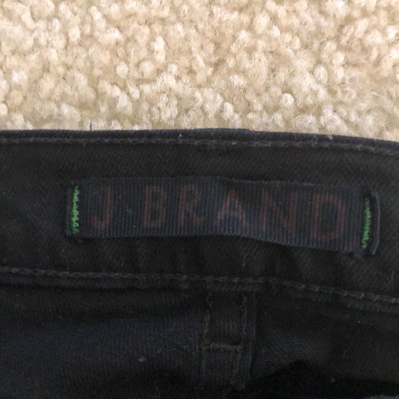 J Brand - size 28 black jeans - Picture 4 of 4